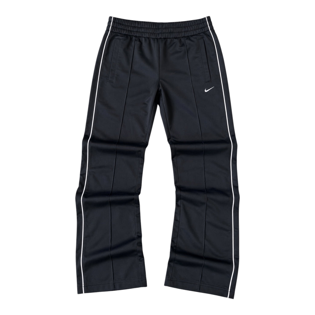 Nike Black Joggers – Relaxed Fit – Small Logo