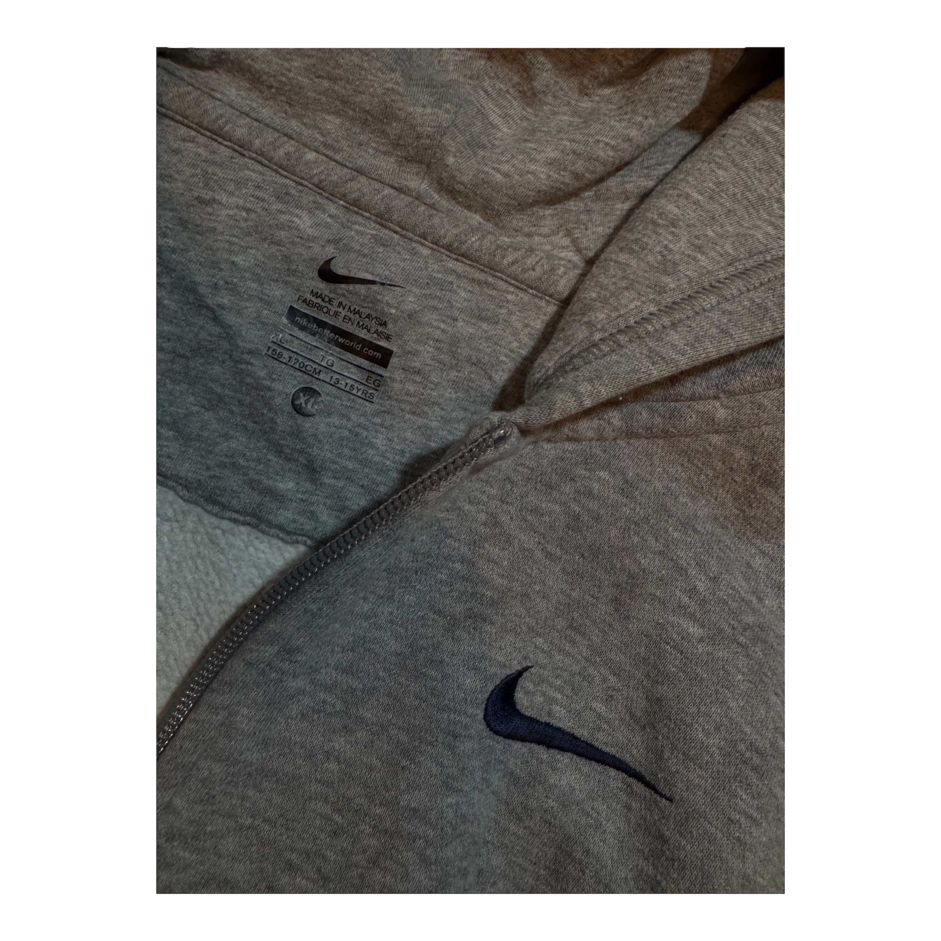 Nike Grey Zip-Up Hoodie – Embroidered Swoosh